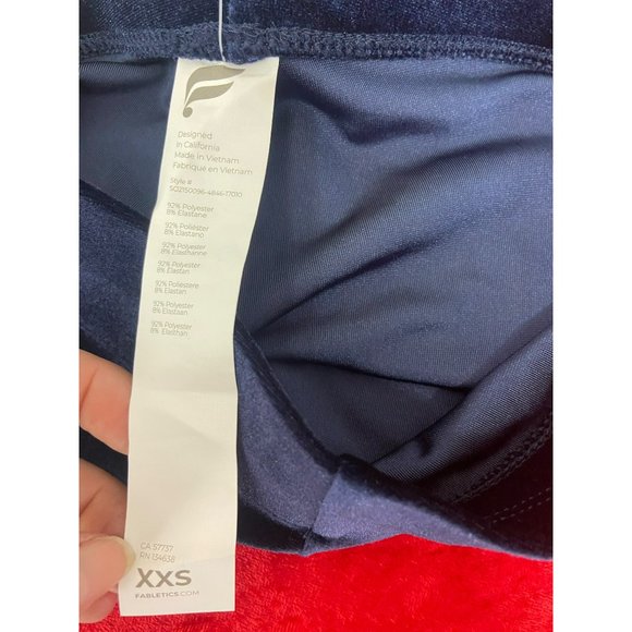 Fabletics High Waisted‎ Blue Velour Bike Shorts 9" XXS 0-2 - Picture 5 of 5
